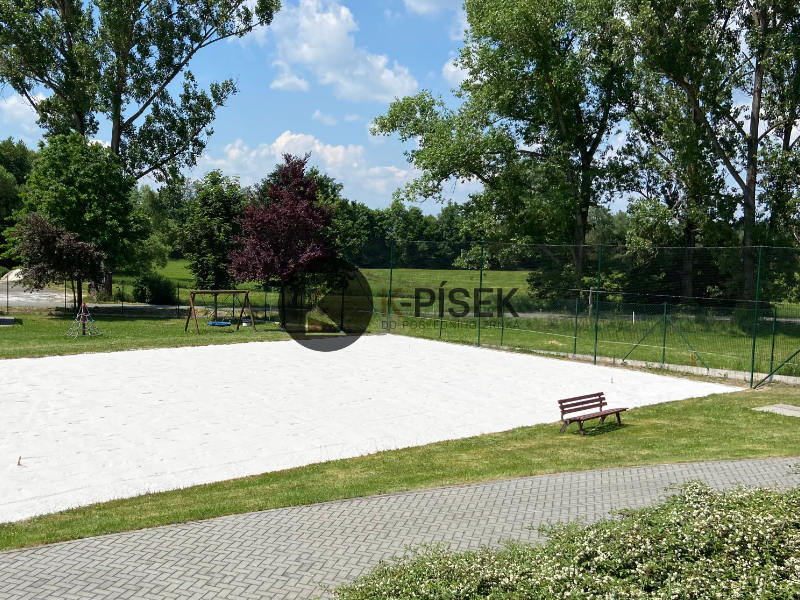Plážový písek - volně ložený (křemičitý)